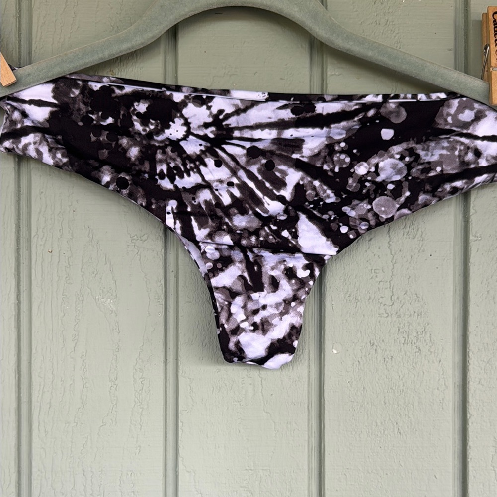 MAI Underwear Black and White Tie-Dye Everyday Bikini Bottom - Picture 2 of 4